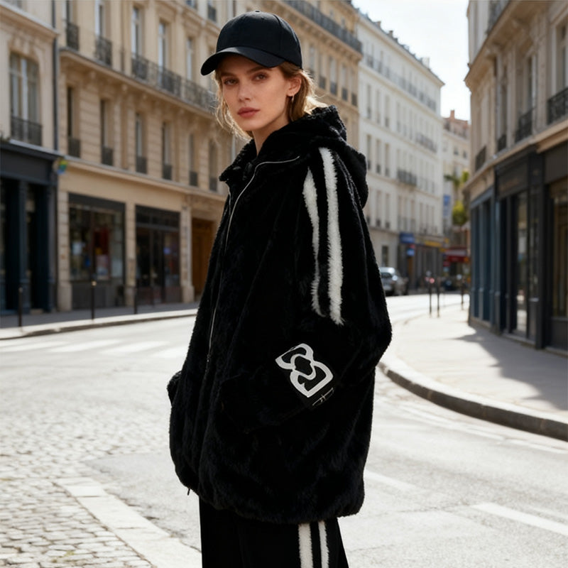 Vigdis – Letzter Tag: 50 % auf das gesamte Sortiment! Damen-Freizeitmantel mit Kapuze und Reißverschluss