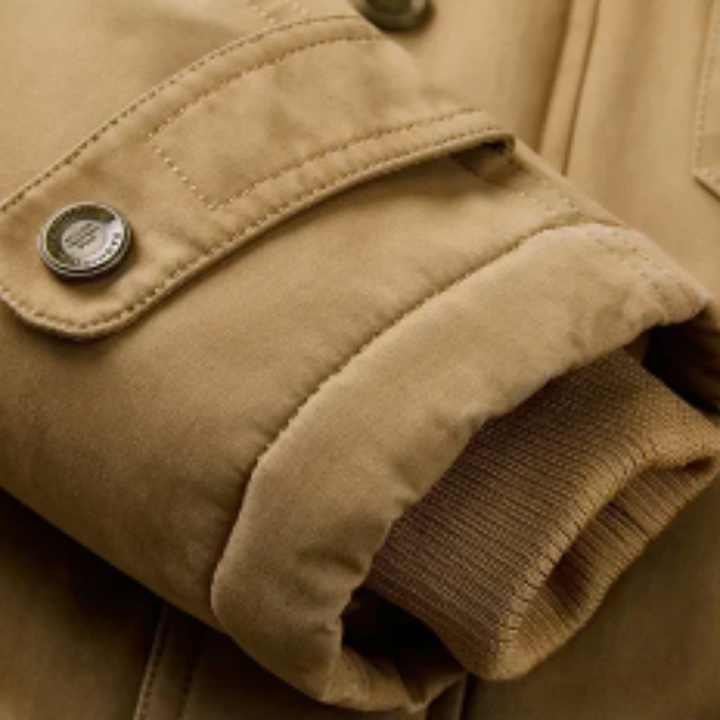 Elegant vattert bomberjakke