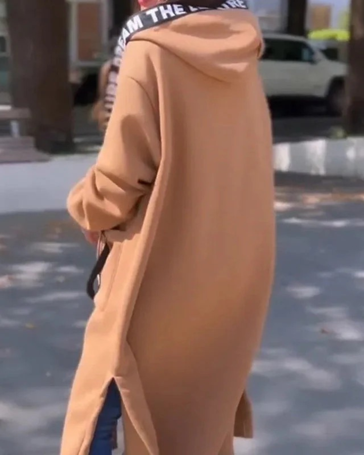 Elise Stavanger | Lang Hoodie med Hette – Komfort og Stil