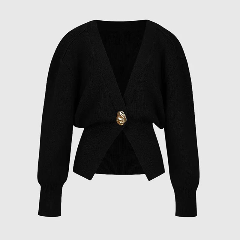 Zuzana | Stilig strikket genser med én knapp